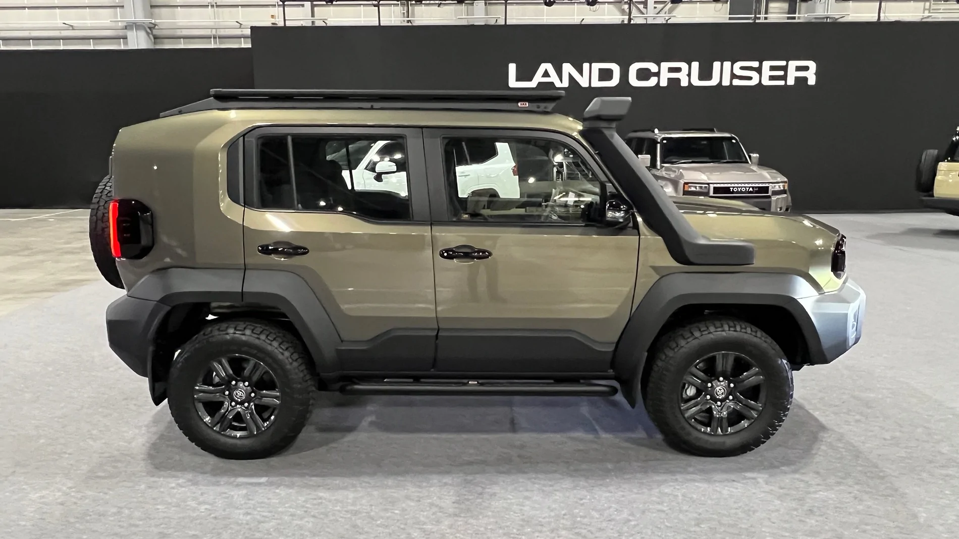 Land Cruiser FJ 2026 Toyota Land Cruiser FJ prototype world premiere! 2026 Toyota Land Cruiser FJ officially revealed! 4
